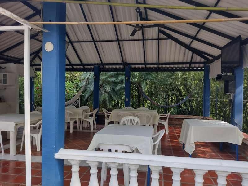 Hotel Campestre El Salitre Вилета Екстериор снимка